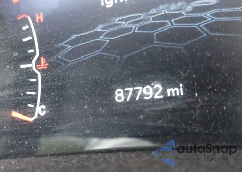 2022 Jeep Compass Latitude Fwd z USA, uszkodzony, nr VIN 3C4NJCBB9NT202123